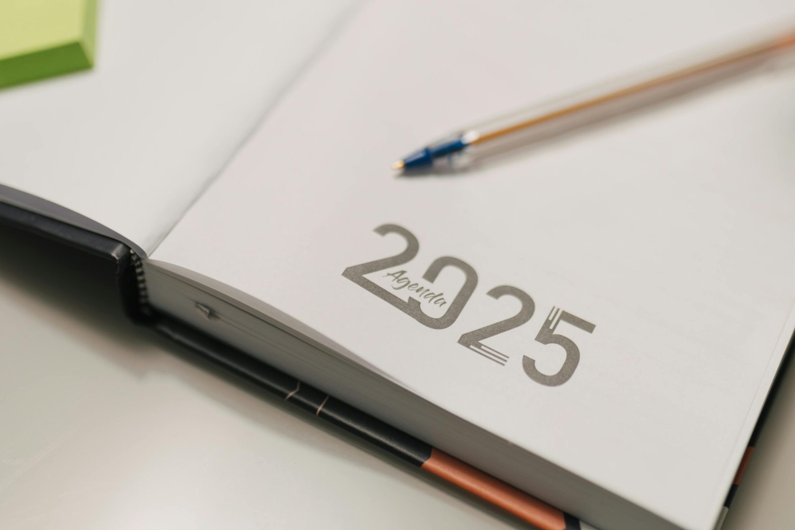 Ano Novo, Conexões Renovadas: Como Cuidar do Relacionamento, da Saúde Mental e da Intimidade em 2025